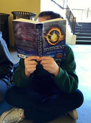 Divergent features a female leader who combats her oppressive society.
