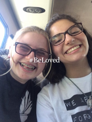 Sophomores Shea Nowicki and Carmen Villalba pause for a smile on the BeLoved Retreat.