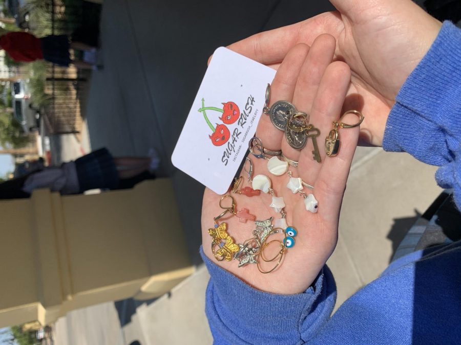 Junior Daniela Rivera makes and designs beautiful homemade jewelry, and has her own small business 
called Sugar Rush. You can see all her products @sugarrush_jewelryy on Instagram.
