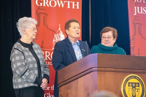 The Inés Pascual Award for Generous Service is presented on February 5 at the Mother-Son Communion Breakfast. This year, Brophy honored Xavier’s Sister Joan Fitzgerald, Sister Lynn Winsor and Sister Joanie Nuckols, as pictured from left to right. 