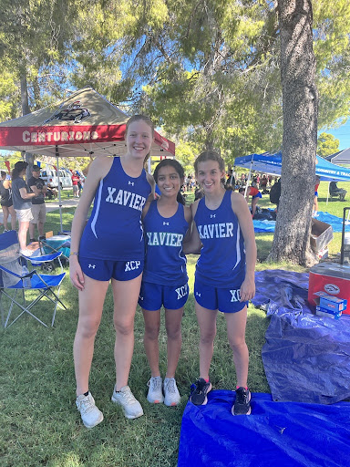 Caroline Vietor, Karena Zaveri and Maggie Mostoller all competed at the Thunderbird Race on Saturday September 24. All three were medalists. 