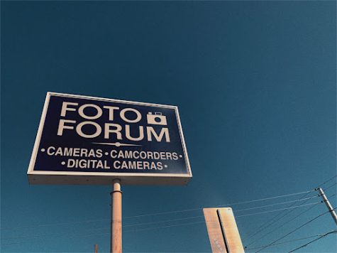 Located in the Xavier College Preparatory neighborhood, Foto Forum is a store in Phoenix that specializes in everything camera-related. This iconic, central Phoenix shop has been providing camera-lovers with photo essentials for the past 51 years.    