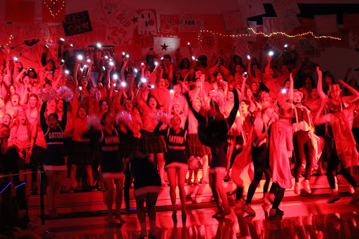 Seniors scream and cheer at the 2023 Lights Out Rally. They celebrate after winning a rally for the first time this year. (Photo courtesy of MJ Martinez)