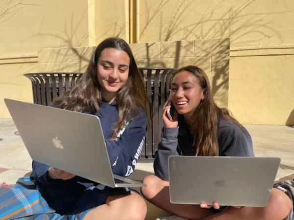 Lucia Nissan ‘25 and Valentina Segura ‘25 demonstrate good examples of using technology efficiently on campus. The use of technology affects all students at Xavier College Preparatory.